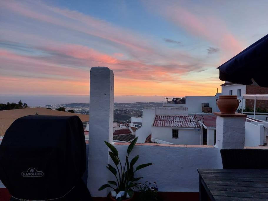 Apartamento Cute Andalusian Townhouse With Terrace And Views. Mijas Exterior foto